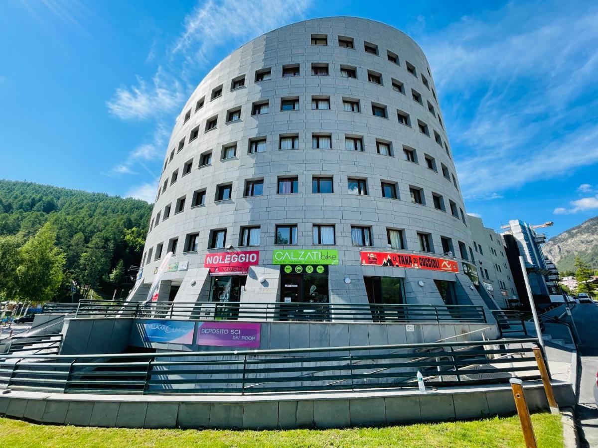 Appartamento Smith Roero - Affitti Brevi Italia Bardonecchia Exteriör bild